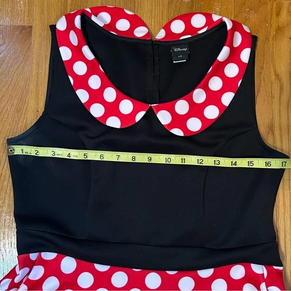 Disney Minnie Mouse Signature Dress - Size Large - Picture 6 of 8